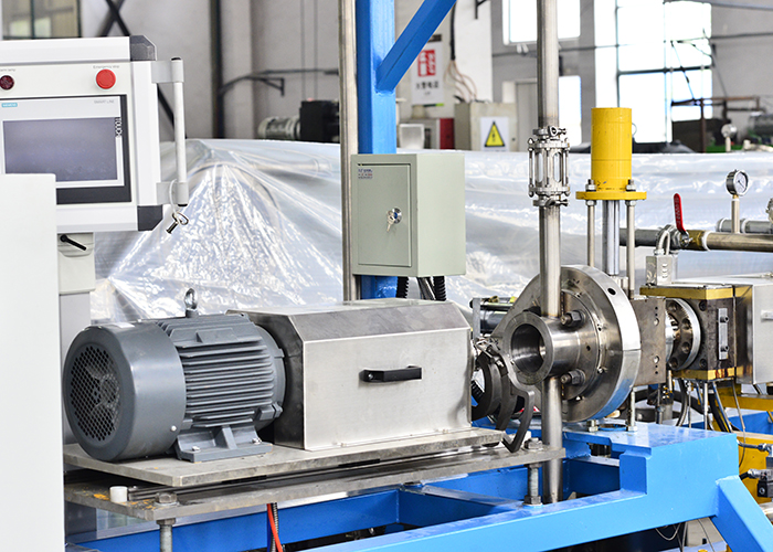 特種塑料脫揮反應型擠出機
